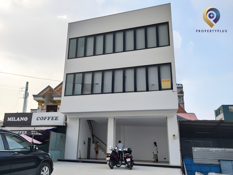 Tòa nhà 8 Lương Định Của
